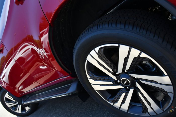 2025 Isuzu MU-X LS-T