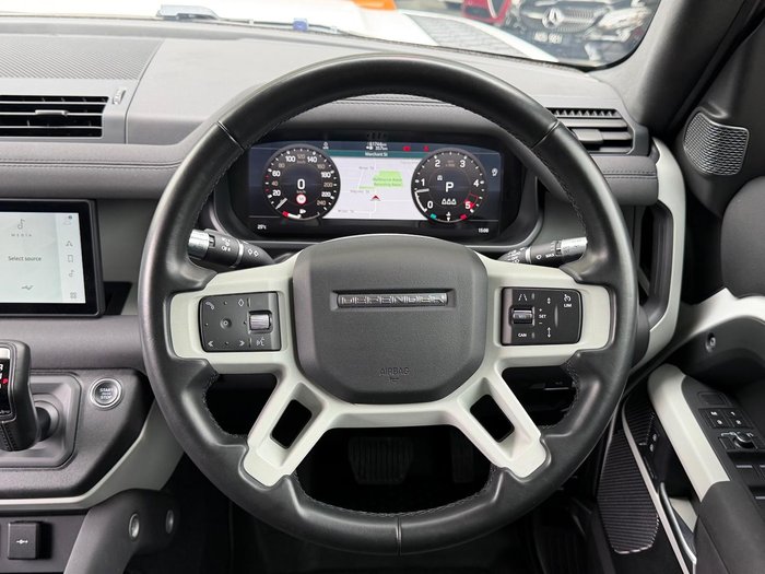 2021 Land Rover Defender 110 D300 SE L663 MY22 AWD Fuji White