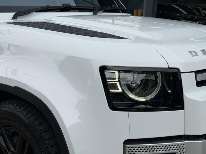 2021 Land Rover Defender 110 D300 SE L663 MY22 AWD Fuji White