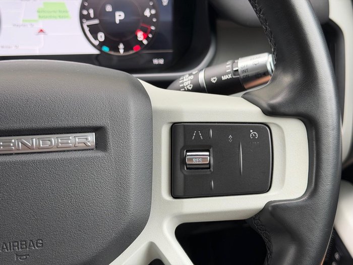 2021 Land Rover Defender 110 D300 SE L663 MY22 AWD Fuji White