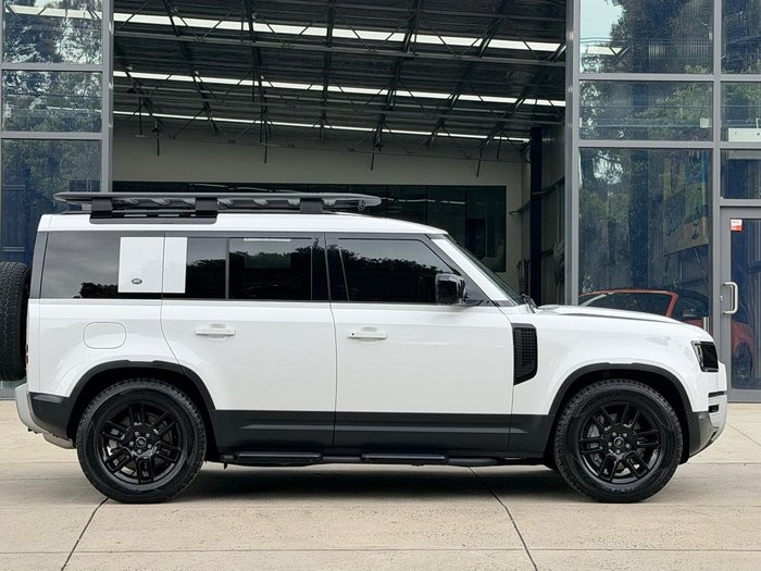 2021 Land Rover Defender 110 D300 SE L663 MY22 AWD Fuji White
