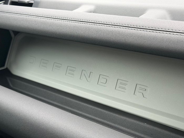 2021 Land Rover Defender 110 D300 SE L663 MY22 AWD Fuji White