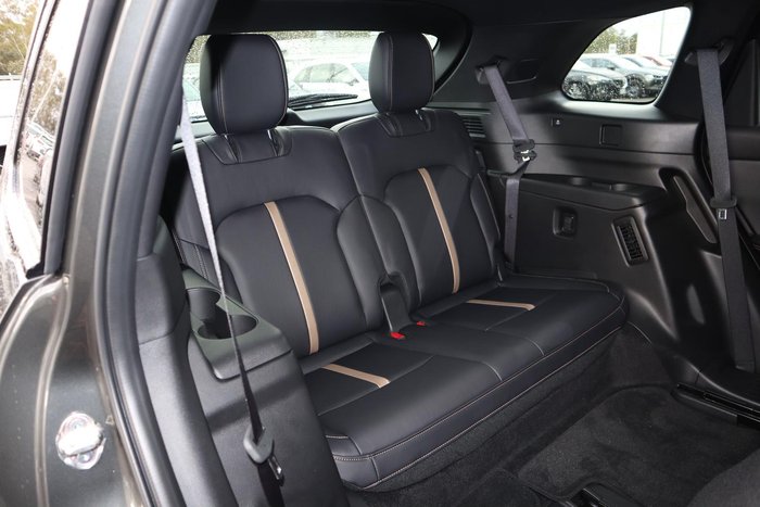 2025 Mazda CX-80 G40e Azami