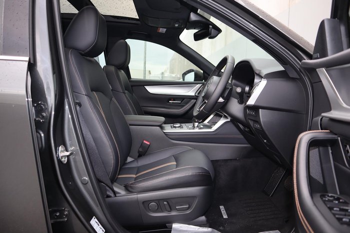 2025 Mazda CX-80 G40e Azami