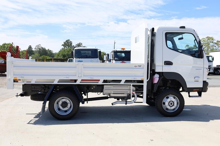 2025 Fuso Canter 4x4 White
