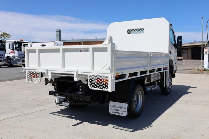 2025 Fuso Canter 4x4 White