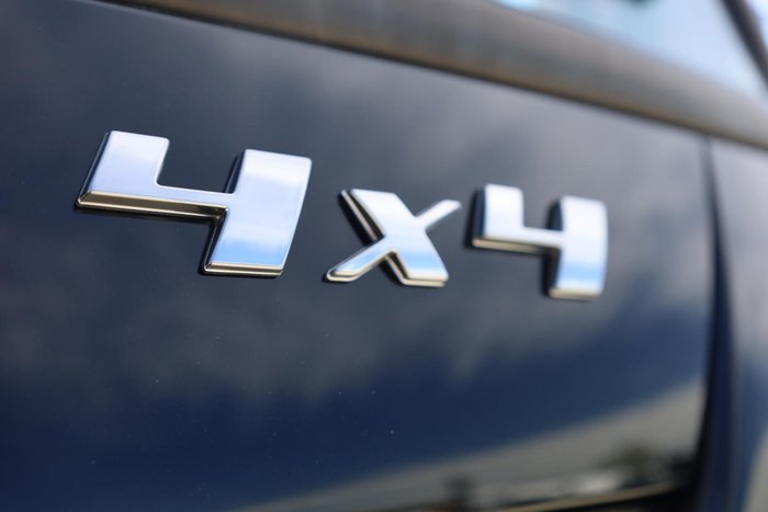 2025 Fuso Canter 4x4 White