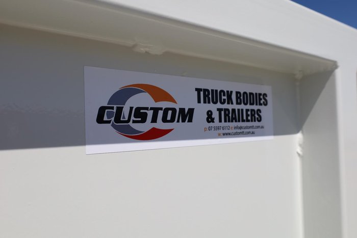 2025 Fuso Canter 4x4 White