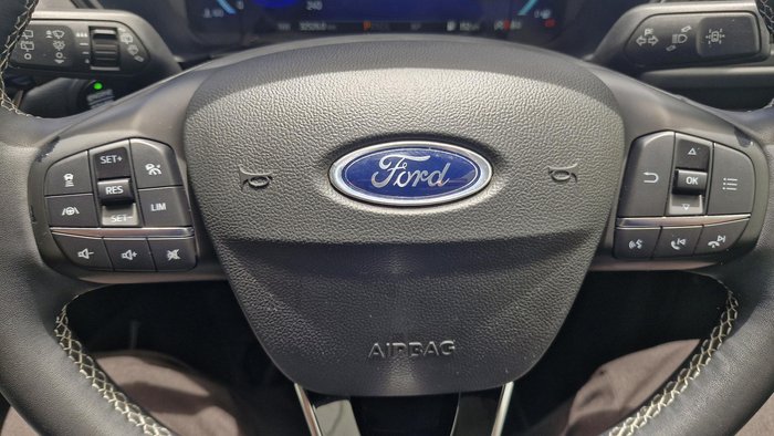 2022 Ford Escape Vignale