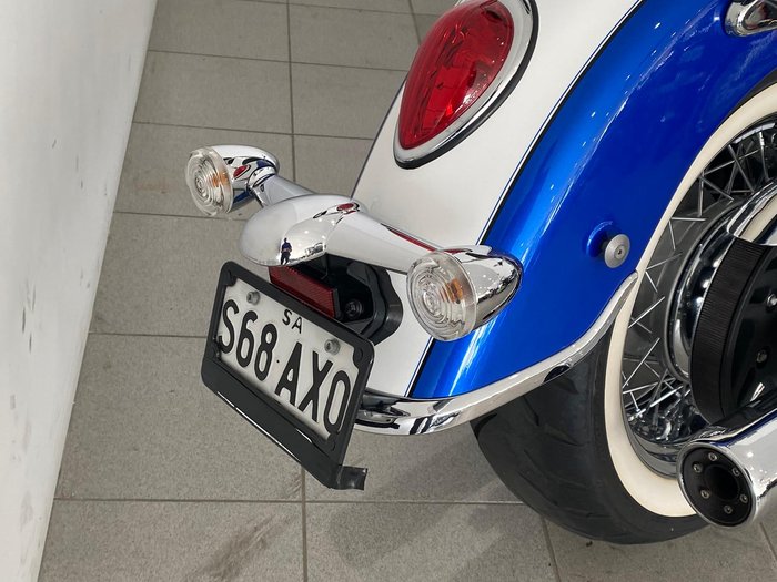 2015 Triumph Thunderbird LT Thunderbird Blue