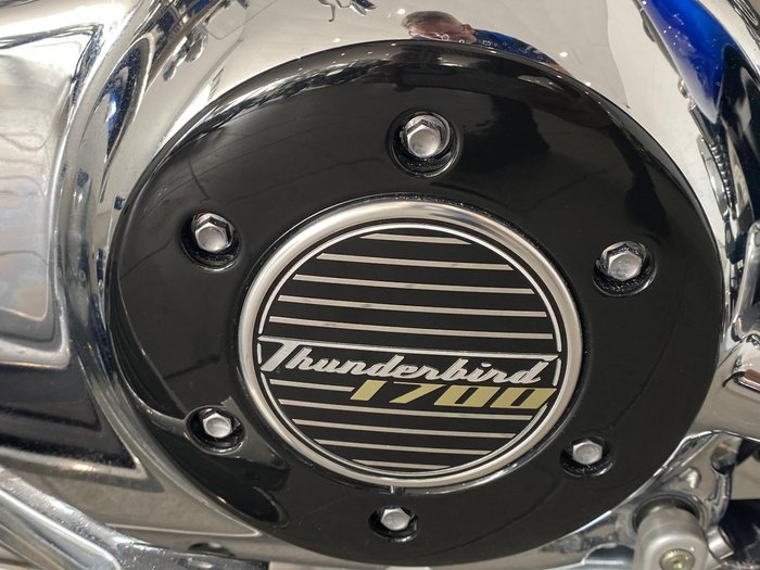 2015 Triumph Thunderbird LT Thunderbird Blue