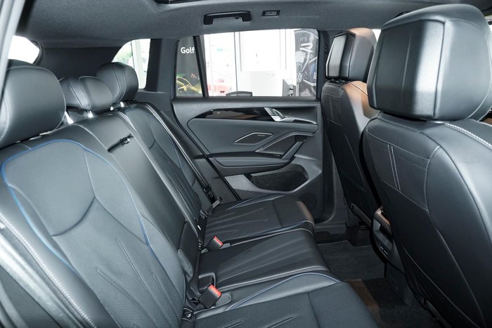 2025 Volkswagen Tiguan 195TSI R-Line