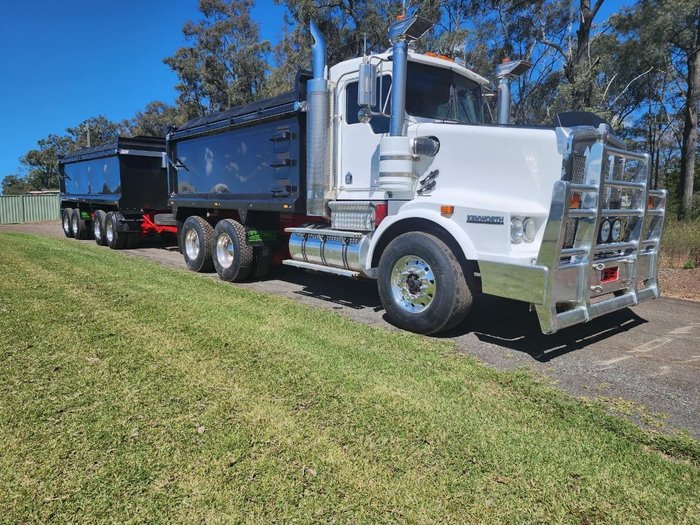 2008 Kenworth T658 And Quad Dog, Cummins Isx 550Hp 18Sp