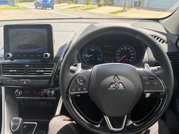 2024 Mitsubishi Eclipse Cross PHEV ES