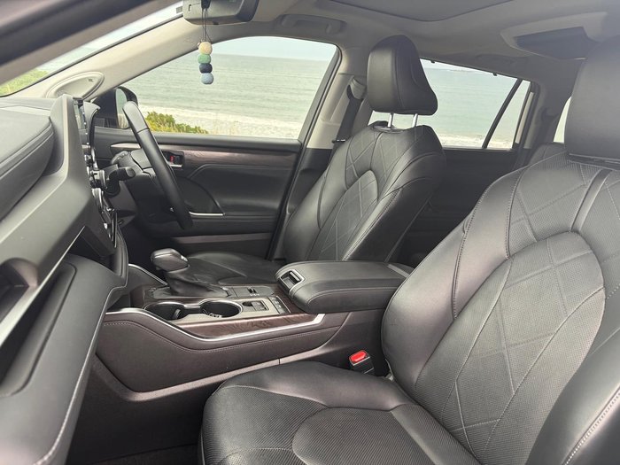 2021 Toyota Kluger Grande