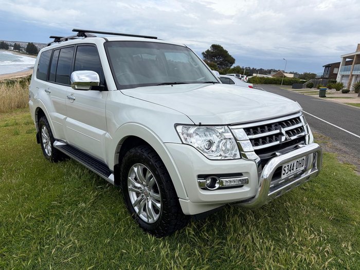 2016 Mitsubishi Pajero GLX