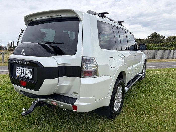 2016 Mitsubishi Pajero GLX