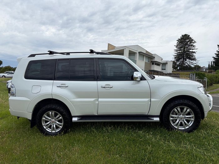 2016 Mitsubishi Pajero GLX