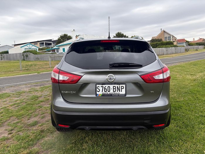 2016 Nissan QASHQAI Ti