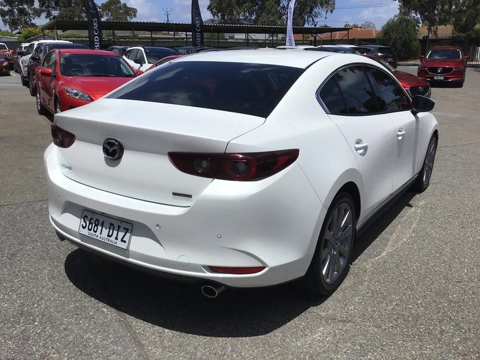 2022 Mazda 3 G20 Touring