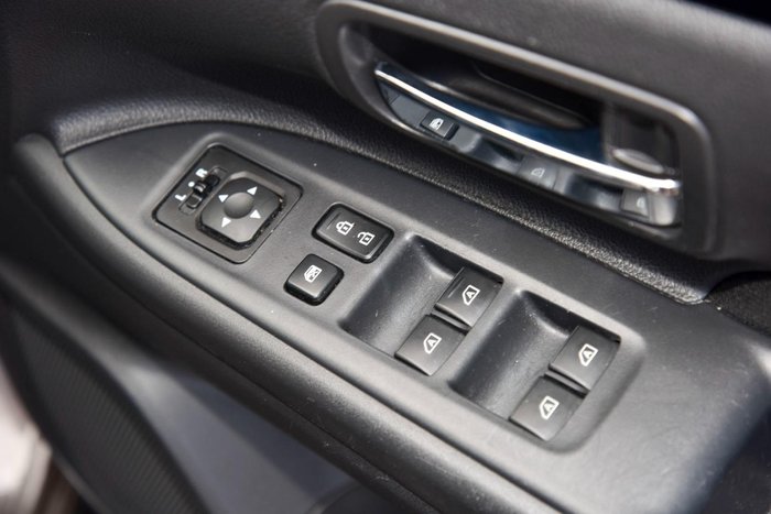 2020 Mitsubishi Outlander ES