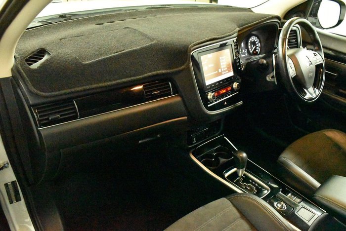 2019 Mitsubishi Outlander LS