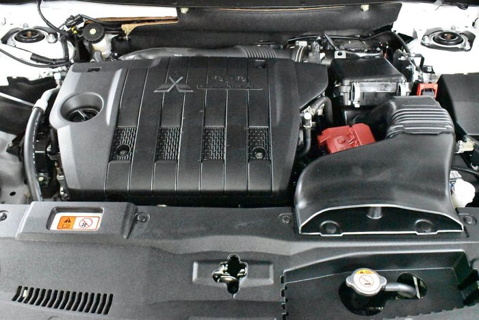 2019 Mitsubishi Outlander LS