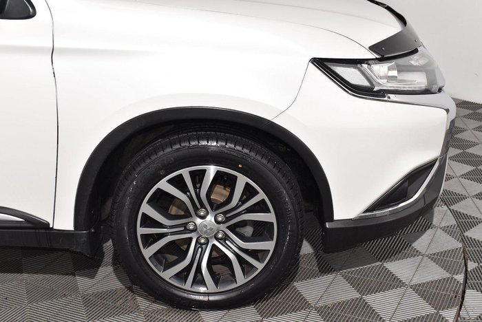 2019 Mitsubishi Outlander LS