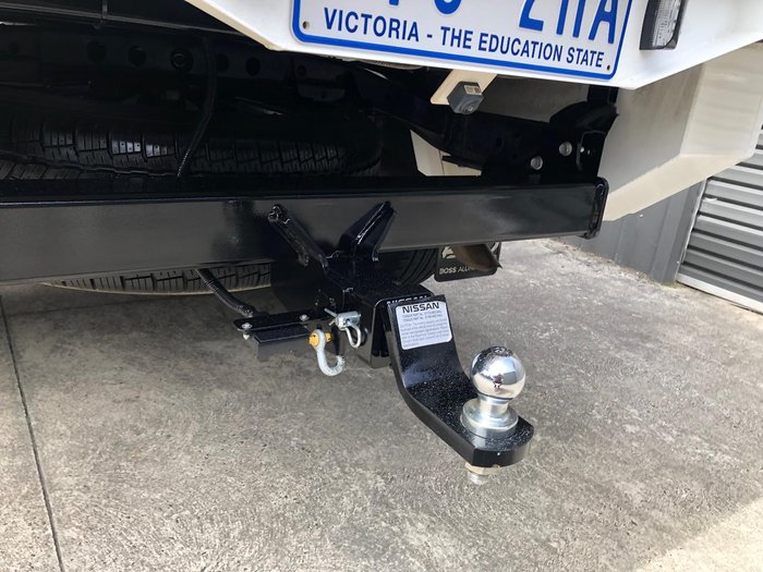 2021 Nissan Navara ST D23 MY21 4x2 Solid White