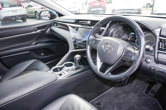 2018 Toyota Camry SX