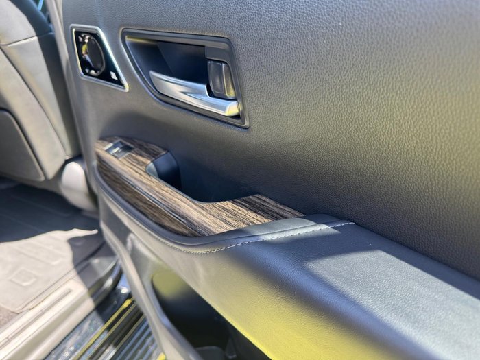 2024 Toyota Landcruiser Sahara