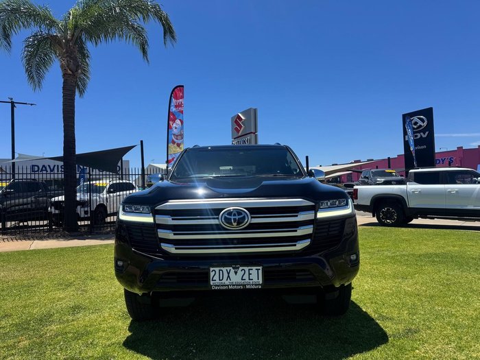 2024 Toyota Landcruiser Sahara