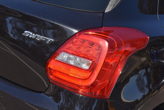 2019 Suzuki Swift GL Navigator