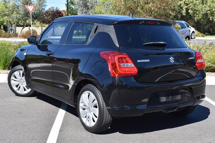 2019 Suzuki Swift GL Navigator