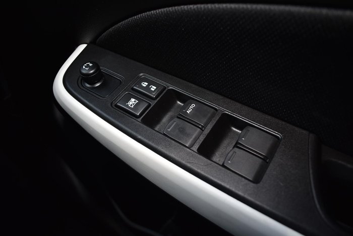 2019 Suzuki Swift GL Navigator