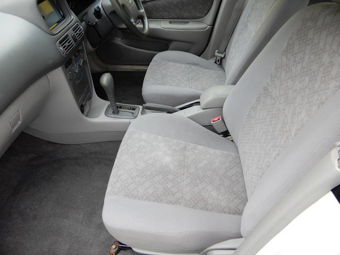 2000 Toyota Corolla Conquest Seca AE112R White