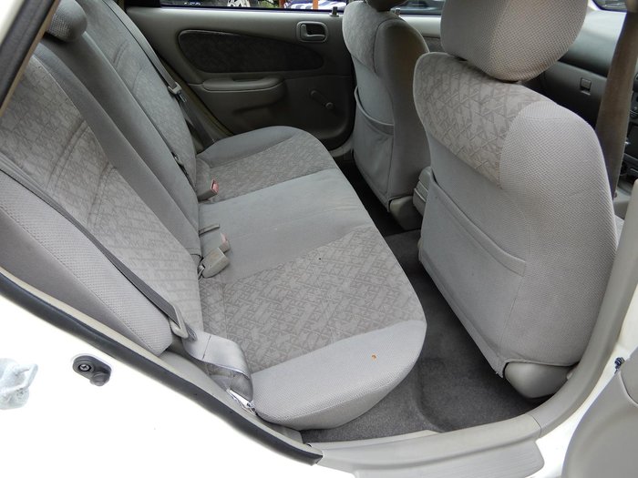 2000 Toyota Corolla Conquest Seca AE112R White