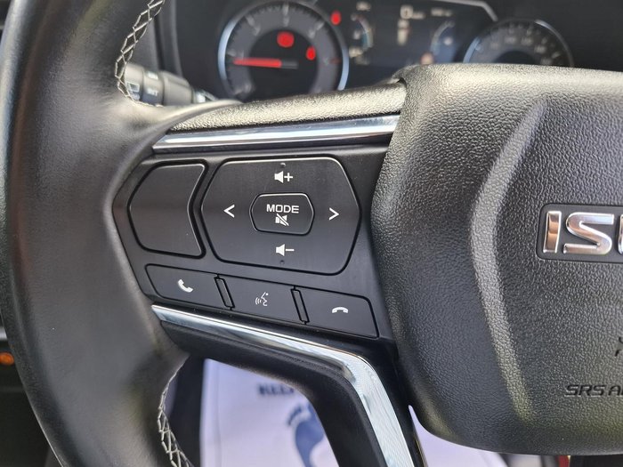 2021 Isuzu MU-X LS-U