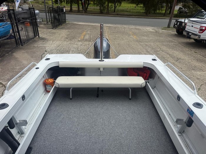 2018 QUINTREX 481 Fishabout