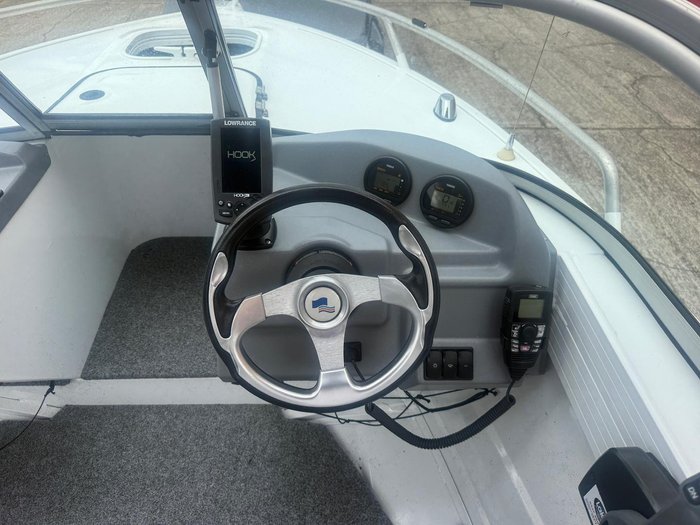 2018 QUINTREX 481 Fishabout