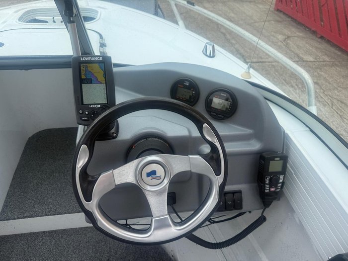 2018 QUINTREX 481 Fishabout