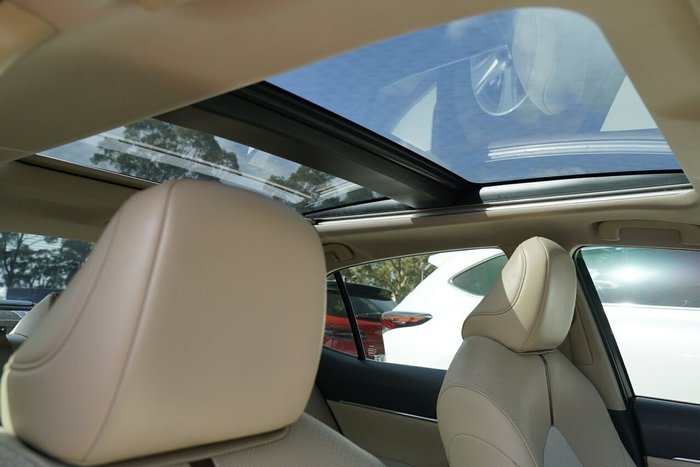 2020 Toyota Camry SL