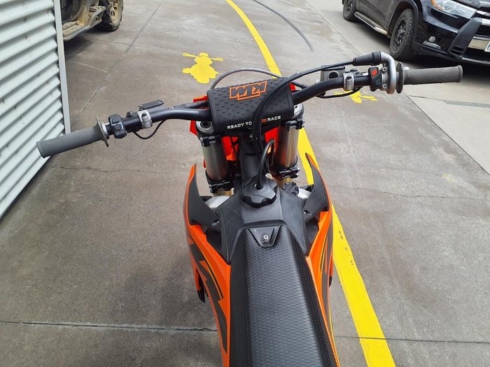 2025 KTM 250 SX-F SX-F Orange