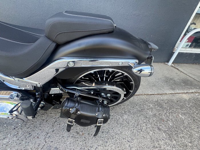 2023 HARLEY-DAVIDSON FXBR BREAKOUT (117)