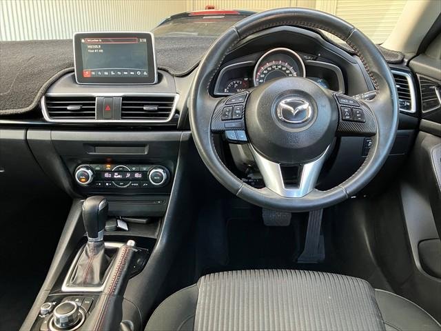 2015 Mazda 3 SP25