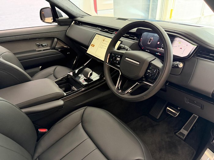 2025 Land Rover Range Rover Sport D350 Autobiography