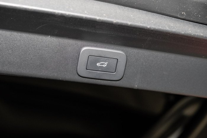 2025 Land Rover Range Rover Sport D350 Autobiography