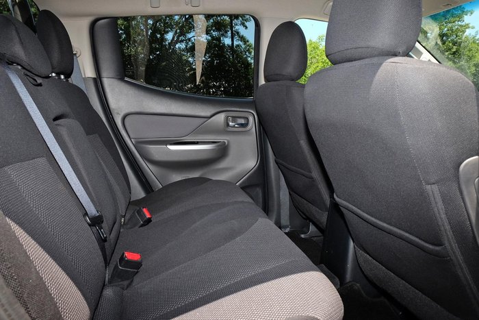 2018 Mitsubishi Triton GLS MQ MY18 4X4 Dual Range Titanium