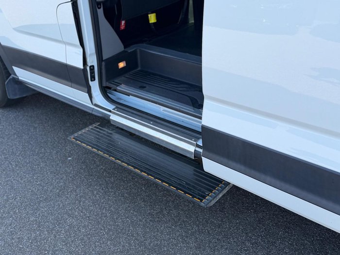 2021 LDV Deliver 9 MWB Mid Roof