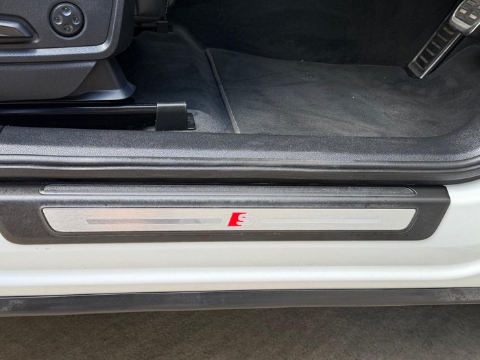 2022 Audi Q5 45 TFSI S line FY MY22 4X4 On Demand Glacier White